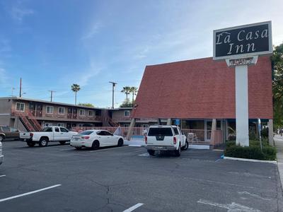 La Casa Inn main