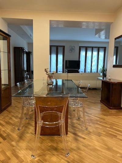 Elegant Apartment