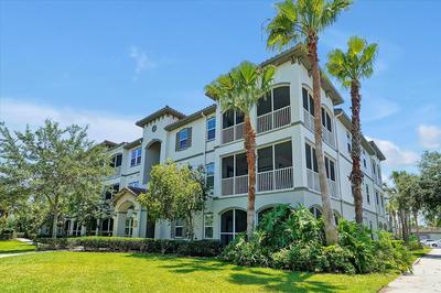 Loftly Luxury Modern Oasis 2BR 2BA apartment Windermere FL, near Disney, Universal Studios, Magic Kingdom, Pool, Gym, Patio, free cable, wifi, free parking