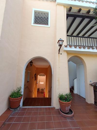 La Maison Des Arches