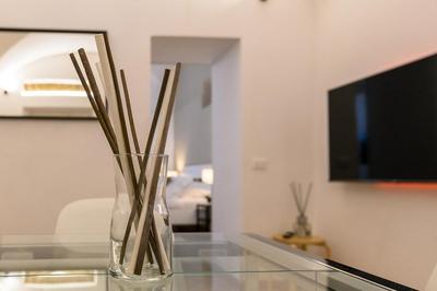 Cozy & Central with Private Entrance by NDP rent