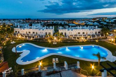 Fantástico apartamento en Sunset Golf, Estepona