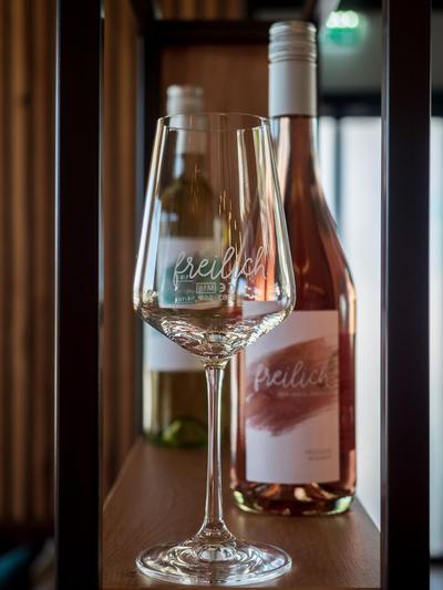 freilich ESSEN TRINKEN SCHLAFEN digitaler self check in