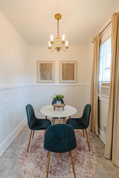 Historic Revival King Bed Midtown Memphis 66 Fast WiFi Free Parking Yes Pets