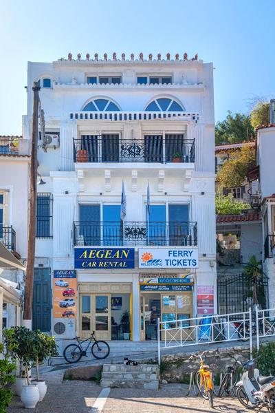 Megaron Skiathos Boutique Residence