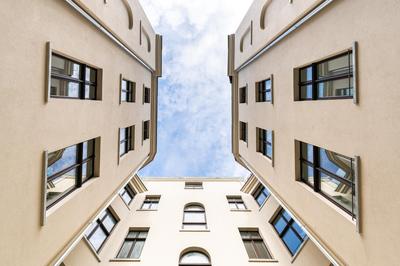 Spacious Apartments In Mitte- Feel The Citycenter
