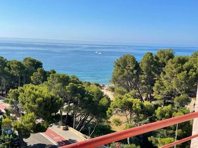 Precioso apto Miami primera linia playa cala de las Sirenas, con WIFI y NETFLIX, adecuado para teletrabajar