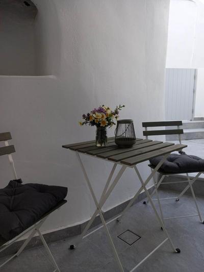 Cueva House