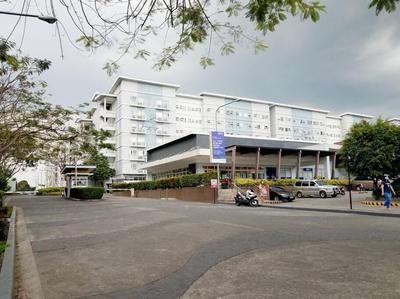 Condo unit up to 10 pax - with Netflix and Boardgames