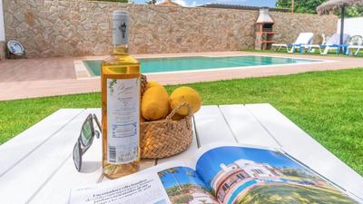 Villa Sonrisa Chiclana de la Frontera by Ruralidays