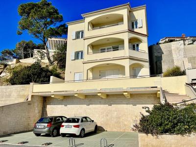 Marles Beach Residence