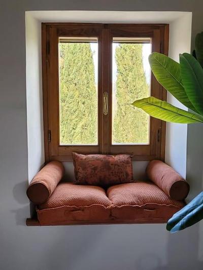 Tuscan dream, lux 2-bed apartment balcony and pool