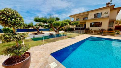 Villa Santa Llucia