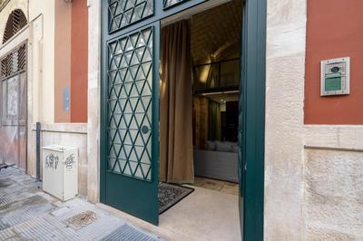 GuestHost - Stazione & Politecnico Stylish Apt with Netflix