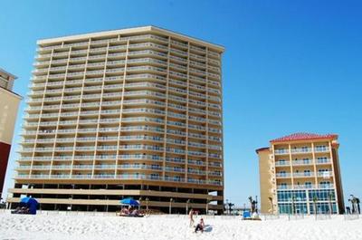Seawind 1008 by ALBVR - Great beachfront condo and location - Beachfront Pool, Hot Tub, plus kid's bunk room