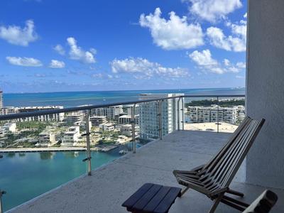 Top floor, amazing sea view in Puerto Cancun photo 5