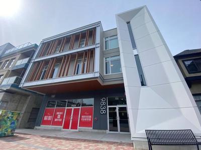Perfect Brand New Condo Downtown Sidney