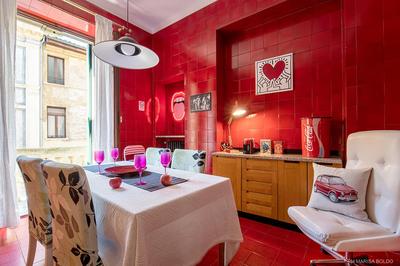 Billie's Flat RED - art & design apt in Verona historic centre