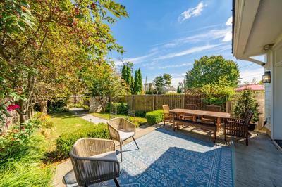The Walton House - historic 3bd 2 5ba with parking