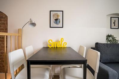Spacious Apartment in Berlin Mitte for 6