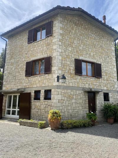 Villa Magnolia in the heart of Cetona