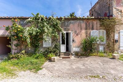 Country House With Garden&Private Parking!