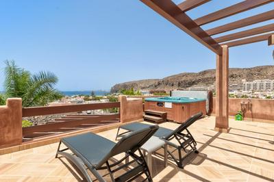 Bahia - Romen 2,4 PENTHOUSE SEA VIEW & JACUZZI