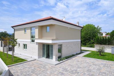 VILLA HELENA