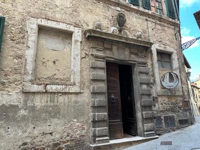 Tuscan Palace - Buratti