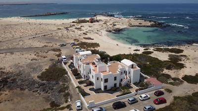 El Caleton Garden Apartment
