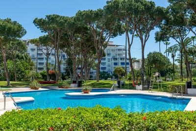 Beachside Puerto Banus Luxury Aprt3