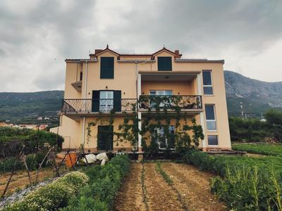 4-star Apartments Bianco
