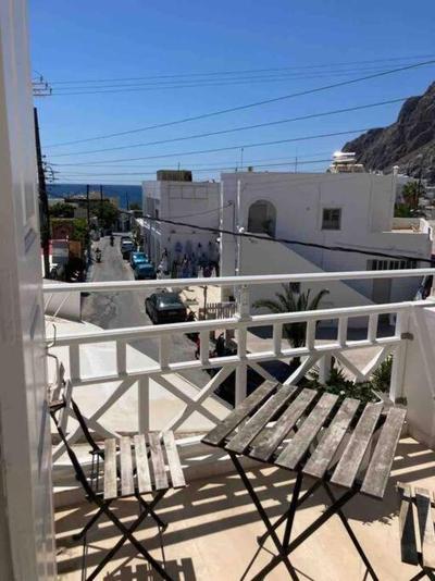 White wave studio 1 , 3min walk from Kamari beach