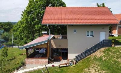 Ivekova klet, kuća za odmor