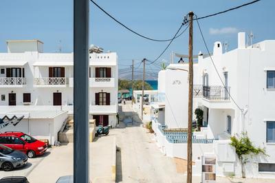 Flerianos Studios Naxos