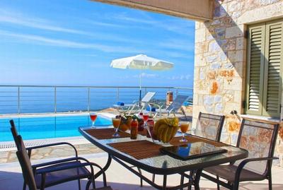 PHAEDRA, Luxury Villa Private Infinity Pool Sea View Stoupa