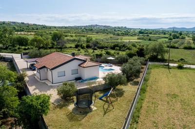 Wonderful Holiday House Bruno with pool