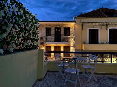 Nafpaktian Port House