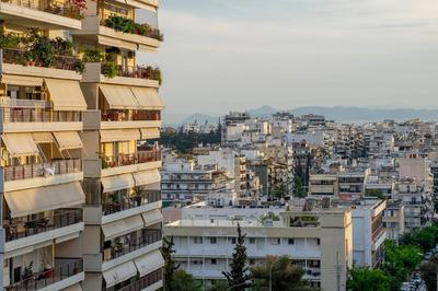 Charming 2 BR Apt with Acropolis View in Athens