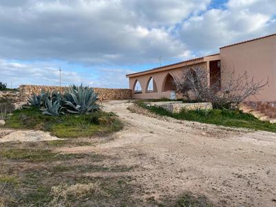 Relax e tranquillità a Cala Pisana