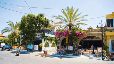 Casa Christiana, Lardos