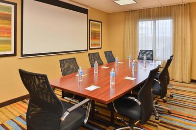 Fairfield Inn & Suites Cleveland Avon