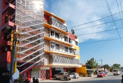 RedDoorz @ Benelio Suites Pavia Iloilo