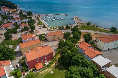 Cozy Ferienwohnung MELANIE 100m vom Strand auf der Insel Krk