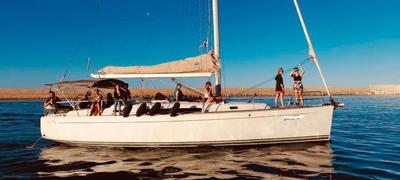 Boat and Breakfast