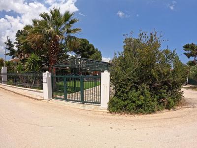 Hector Villa Airport by Airstay
