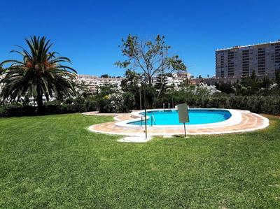 Coqueto piso con Billar en Benalmadena Costa