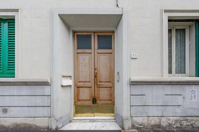 Via Pollaiolo, 55 - Florence Charming Apartments - Comfort e Stile a 350mt dal Tram! First floor with elevator and car places on street