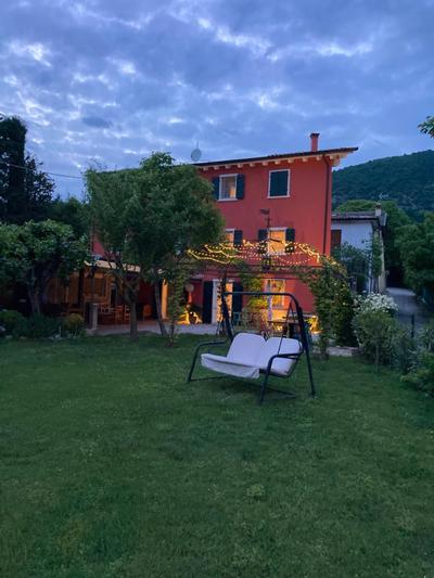 RedHouse Pesina