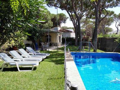 Chalet con piscina Rana verde